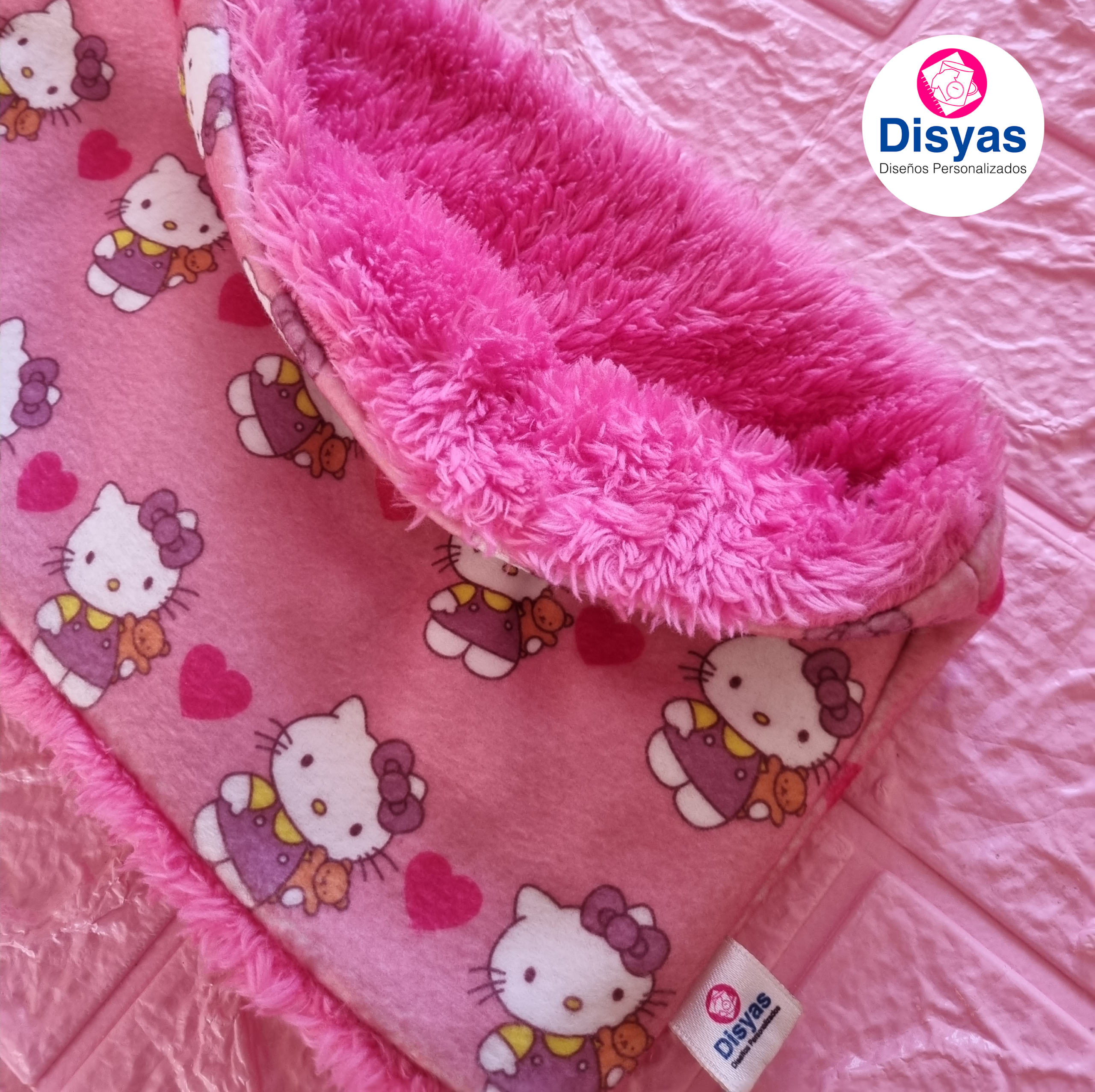 Cuello De Polar Corderito Hello Kitty - Imagen 2